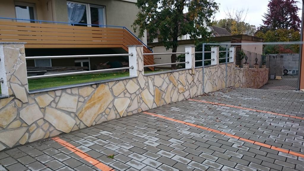 Gasthaus-Pension Fischerkeller Randegg Kültér fotó