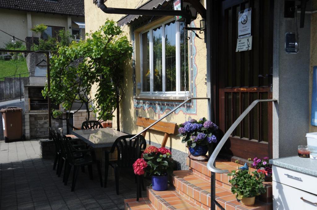 Gasthaus-Pension Fischerkeller Randegg Kültér fotó
